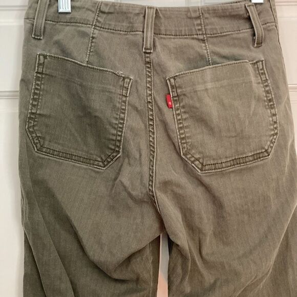 Levi Strauss green cropped high rise pants with stretch size 27 - Picture 4 of 9